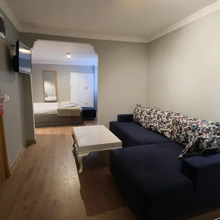 Berlin Nisantasi מלון 3*