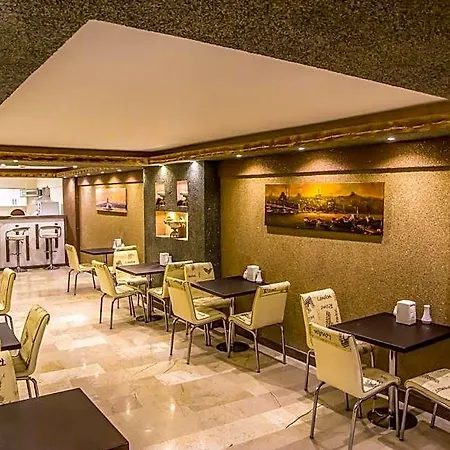 Szálloda Berlin Nisantasi 3*