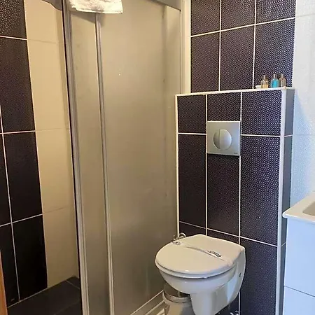 Berlin Nisantasi Szálloda 3*
