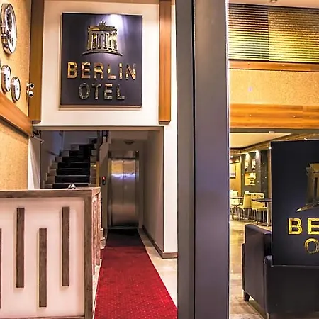 Szálloda Berlin Nisantasi 3*