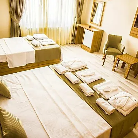 Szálloda Berlin Nisantasi 3*