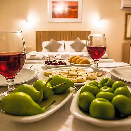 Szálloda Berlin Nisantasi 3*