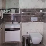 Hotel Berlin Nisantasi 3*