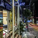 Berlin Nisantasi Hotel